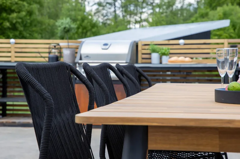 Julian Matgrupp 210cm + 6 Matstolar Svart/Brun - Svart/Brun - Utemöbler - Utegrupp - Matgrupper utomhus