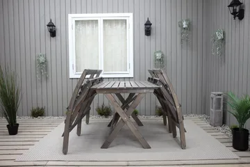 Larios Matgrupp Utomhus 76 cm + 2 Matstolar Utomhus + Bänk Utomhus - Grå - Utemöbler - Utegrupp - Matgrupper utomhus