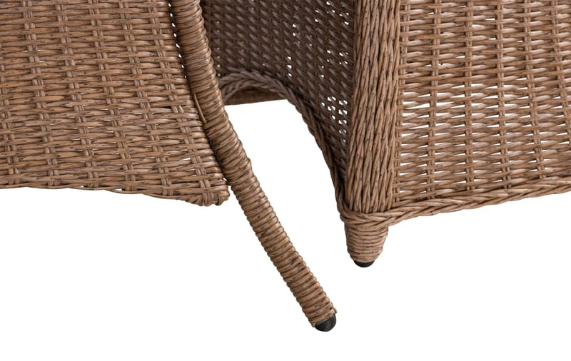 Marcus Matgrupp 140 Rund + 4 Light Fåtöljer m Dyna - Natur - Utemöbler - Utegrupp - Matgrupper utomhus