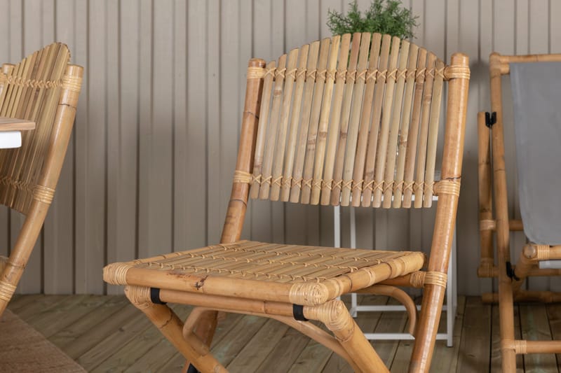 Mexico Förlängningsbar Matgrupp Utomhus 180cm + 8 Cane Stolar - Brun/Vit - Utemöbler - Utegrupp - Matgrupper utomhus