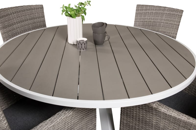 Parma Matgrupp Utomhus Rund Ø140cm + 4 Malin Karmstolar - Natur/Svart - Utemöbler - Utegrupp - Matgrupper utomhus