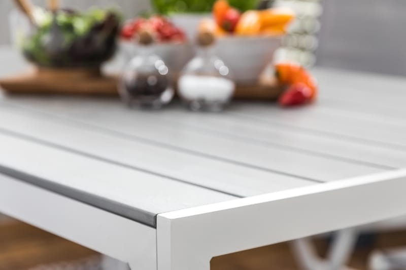 Tunis Matgrupp 150x90 + 4 Maggie Positionsstol - Vit/Grå - Utemöbler - Utegrupp - Matgrupper utomhus