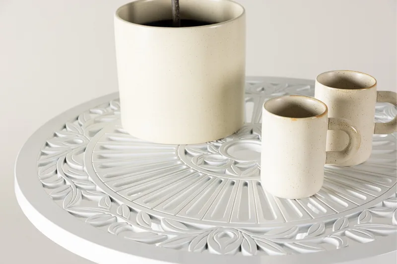 Nandin Matgrupp Utomhus + 2 Utestolar - Vit - Utemöbler - Utegrupp - Caféset