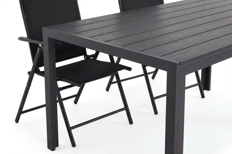 Siri Matgrupp utomhus 150 cm med 4 Maggie Vadderad Fällbar Positionsstol - Utemöbler - Utegrupp - Matgrupper utomhus