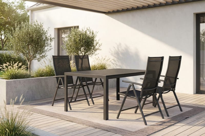 Siri Matgrupp utomhus 150 cm med 4 Maggie Positionsstolar - Utemöbler - Utegrupp - Matgrupper utomhus