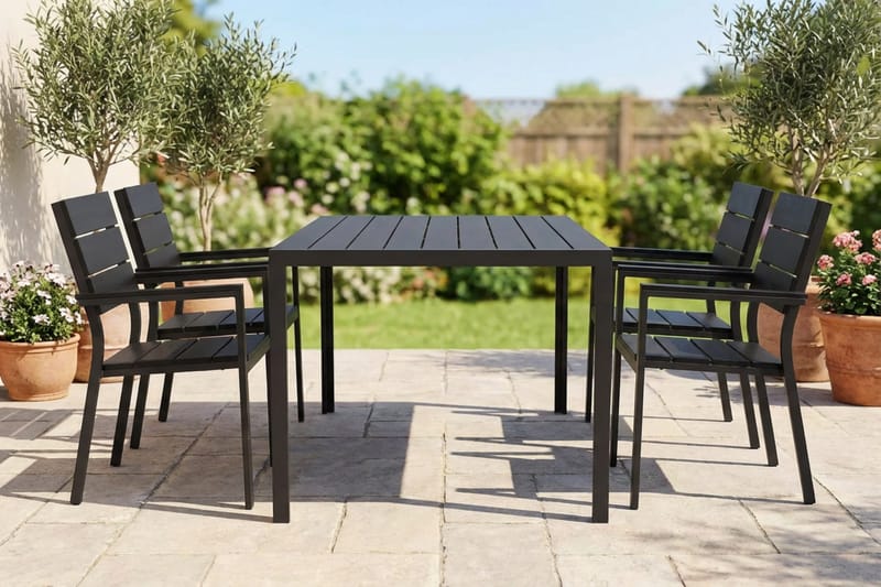 Siri Matgrupp utomhus 150 cm med 4 Tunis Aintwood Stolar - Utemöbler - Utegrupp - Matgrupper utomhus