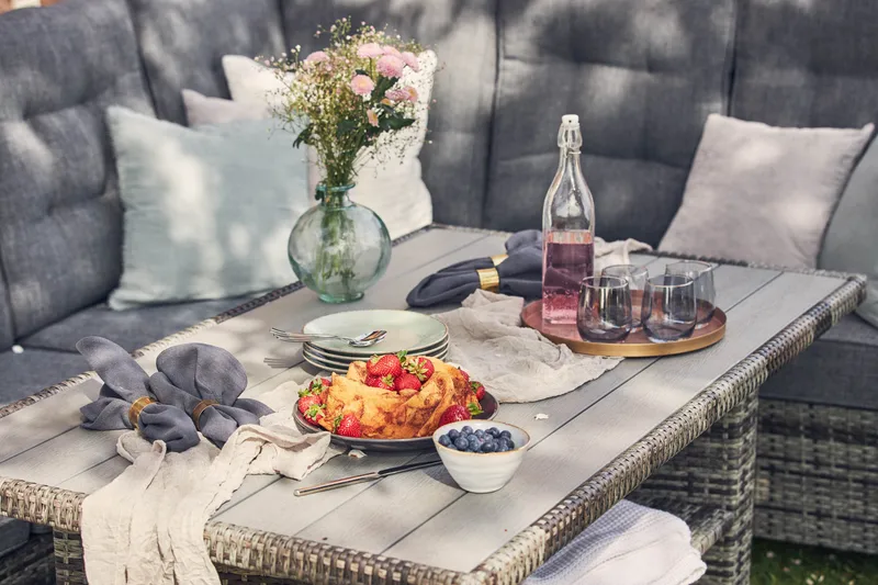 James Lyx Loungegrupp Vändbar - Grå / Svarta dynor - Utemöbler - Utegrupp - Loungegrupp