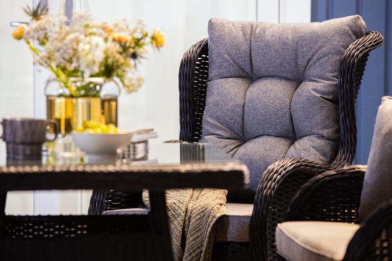 Marcus Soffgrupp 2-sits Ink. Fåtöljer - Svart / Gråa dynor - Utemöbler - Utegrupp - Loungegrupp