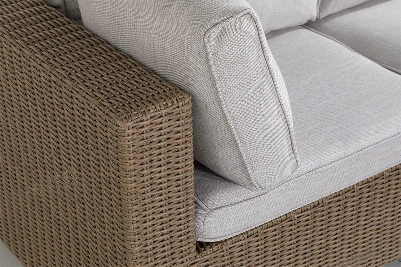 Marcus Stor Loungegrupp Utomhus - 6-sits Loungeset i Konstrotting för Uteplats och Trädgård - Beige / Vita dynor - Utemöbler - Utegrupp - Loungegrupp