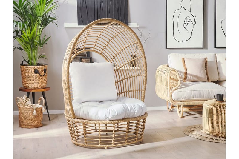 Trädgårdsfåtölj konstrotting natur/vit LIDO - Trä/natur - Utemöbler - Loungemöbler