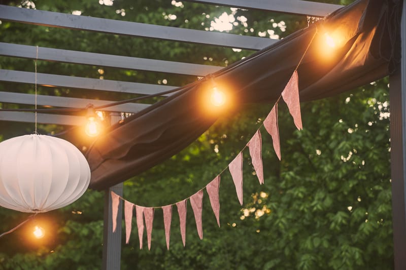 Fristående pergola med hopfällbart tak för altan och trädgård 4x3 - Svart / Aluminium - Utemöbler - Solskydd - Pergola