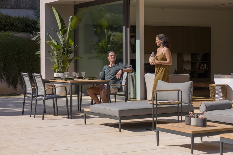 Bord för utomhusbruk TOPAZ 144 cm - trä/grå - Utemöbler - Trädgårdsbord & Utebord - Matbord ute