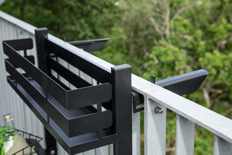 Borneo Matbord Utomhus 57x77 cm - Svart - Utemöbler - Trädgårdsbord & Utebord - Matbord ute