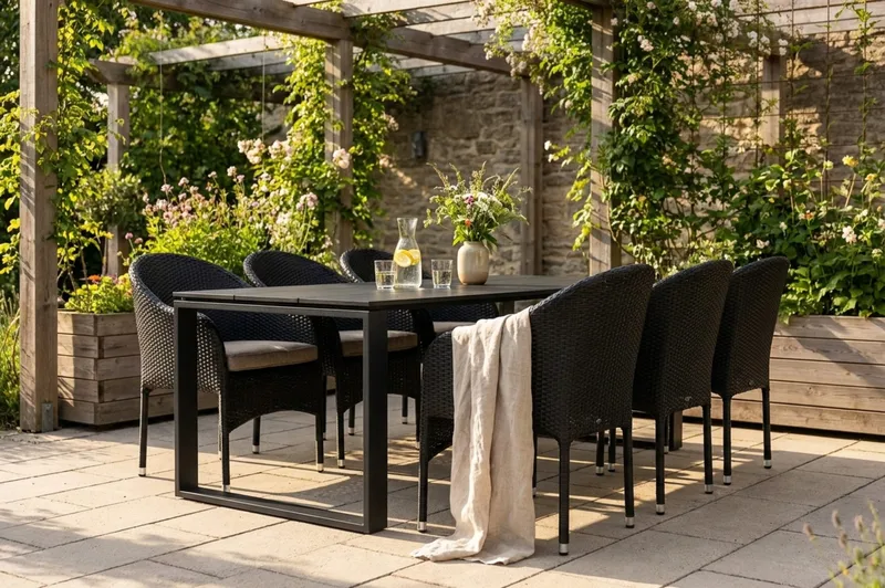 Devon Stort Rektangulärt Matbord utomhus 210x100 cm i aluminium - Svart - Utemöbler - Trädgårdsbord & Utebord - Matbord ute