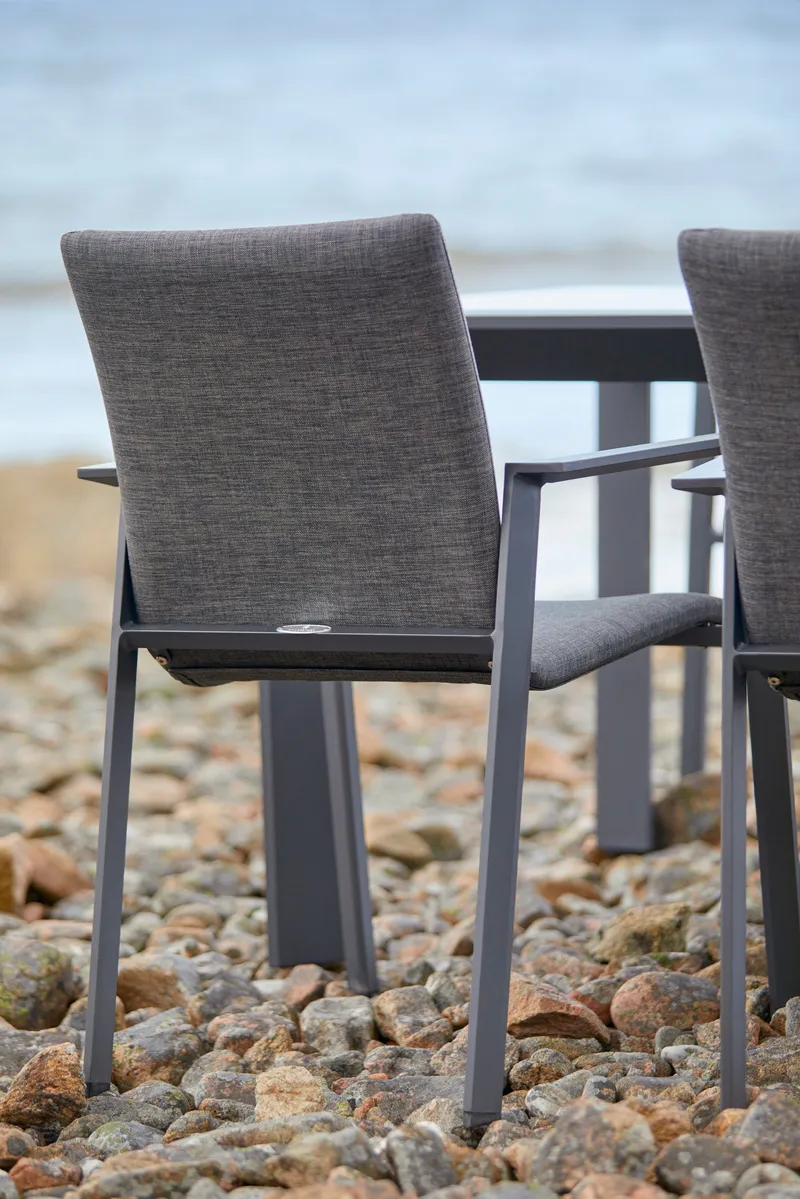 Hillerstorp Borgdala Utebord 220/340 x 107 x H75,5 cm - Grå - Utemöbler - Trädgårdsbord & Utebord - Matbord ute