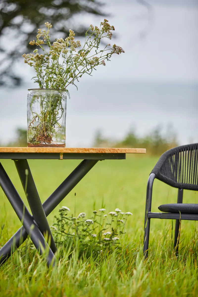 Hillerstorp Ekeryd Utebord Ø110 cm - Utemöbler - Trädgårdsbord & Utebord - Matbord ute