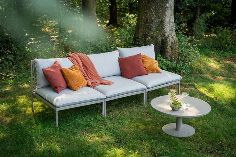 Hillerstorp Näsby Soffbord Utomhus Ø80 cm Sand - Sand - Utemöbler - Trädgårdsbord & Utebord - Soffbord utomhus & loungebord