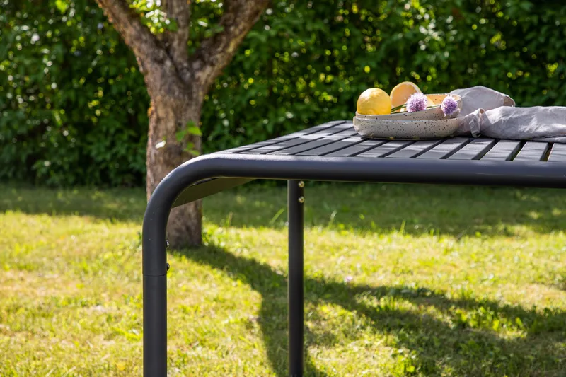 Borneo Matbord Utomhus 200 cm - Svart - Utemöbler - Trädgårdsbord & Utebord - Matbord ute