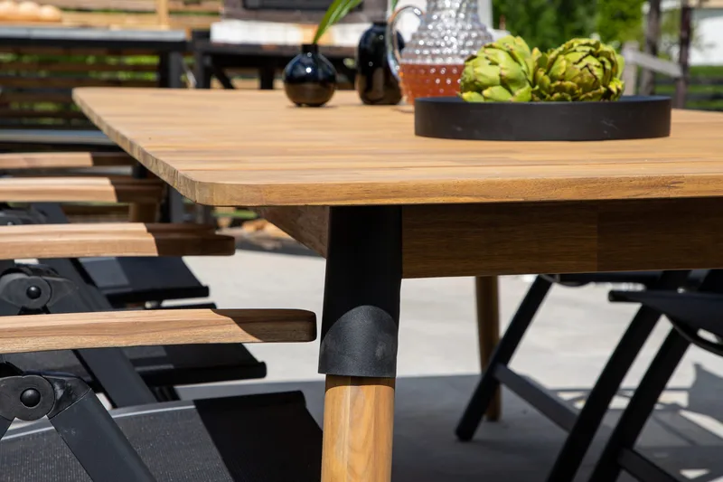 Julian Matbord Utomhus 210 cm - Svart/Brun - Utemöbler - Trädgårdsbord & Utebord - Matbord ute