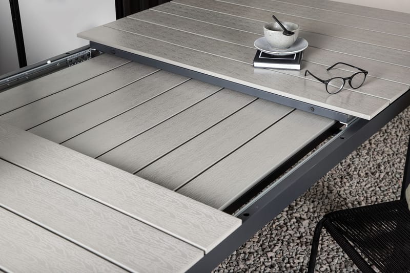 Levels Förlängningsbart Matbord Utomhus 160-240 cm Grå/Svart - Venture Home - Utemöbler - Trädgårdsbord & Utebord - Matbord ute