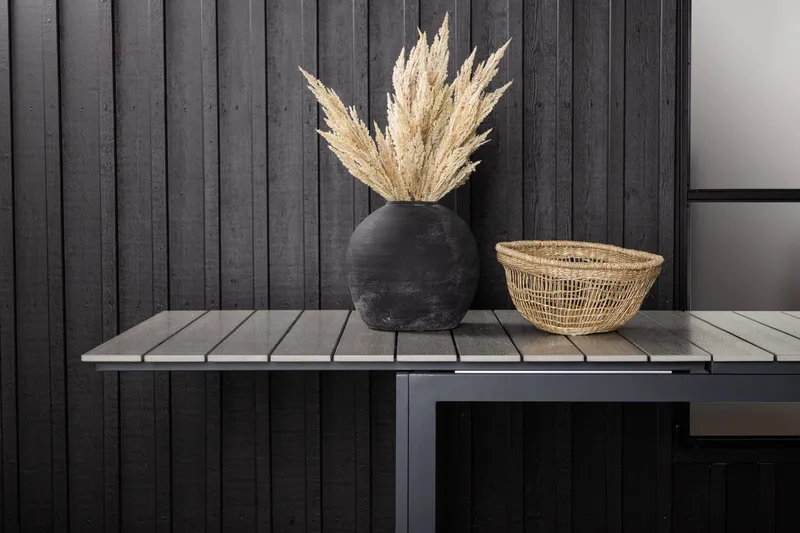 Levels Förlängningsbart Matbord Utomhus 224-324 cm - Grå/Svart - Utemöbler - Trädgårdsbord & Utebord - Matbord ute