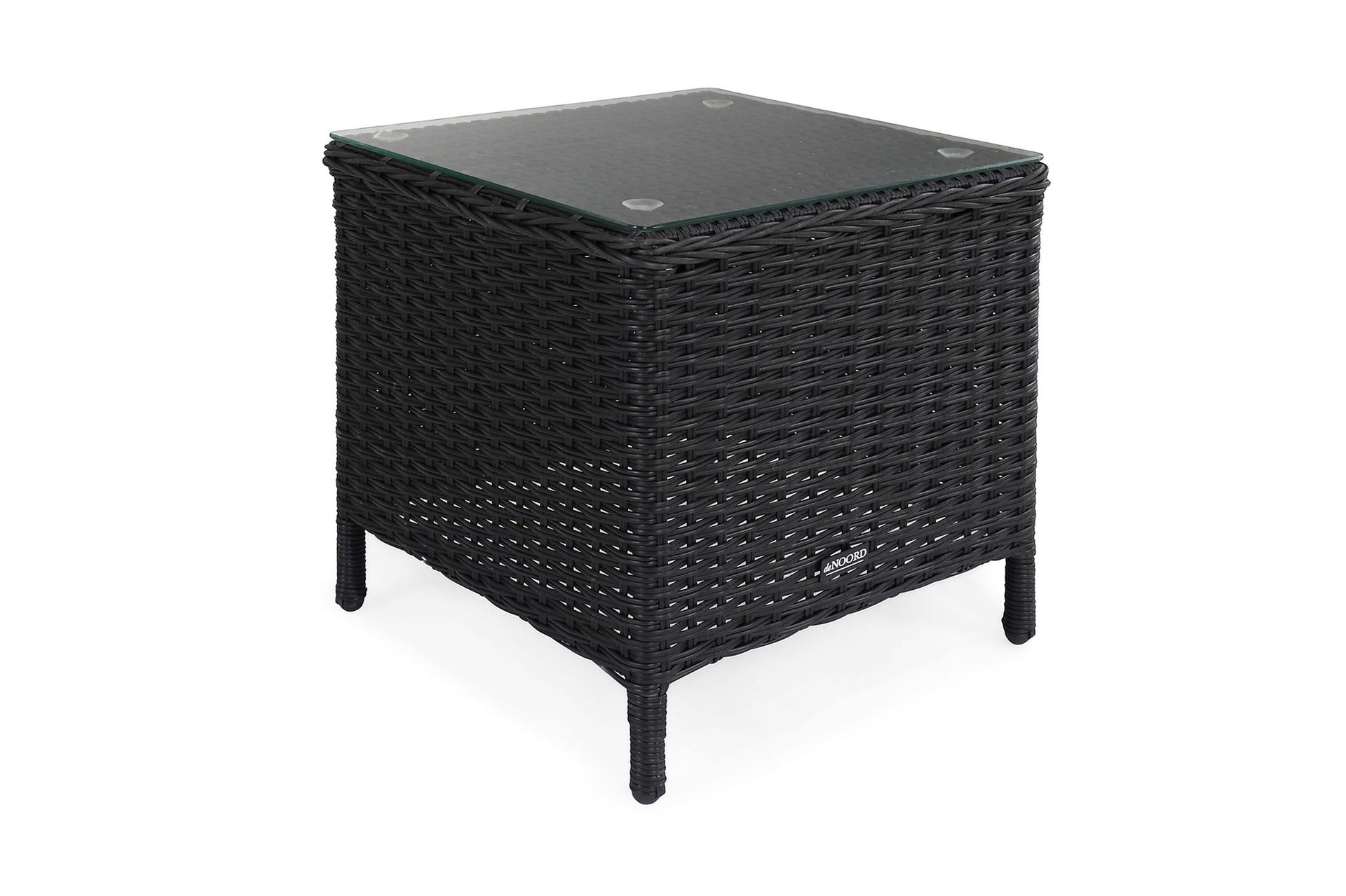 Marcus Sidobord utomhus i konstrotting f&ouml;r Tr&auml;dg&aring;rd -