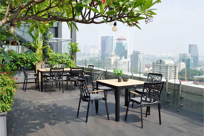 Portals Matbord Utomhus 95x95 cm - Svart/Trä - Utemöbler - Trädgårdsbord & Utebord - Matbord ute