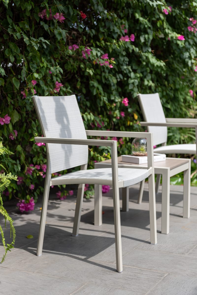 Sidobord för utomhusbruk Urbanite 50*50 cm - Ljusgrå - Utemöbler - Trädgårdsbord & Utebord - Sidobord utomhus