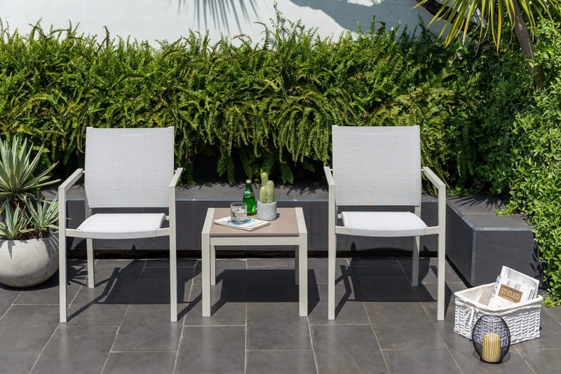 Sidobord för utomhusbruk Urbanite 50*50 cm - Ljusgrå - Utemöbler - Trädgårdsbord & Utebord - Sidobord utomhus