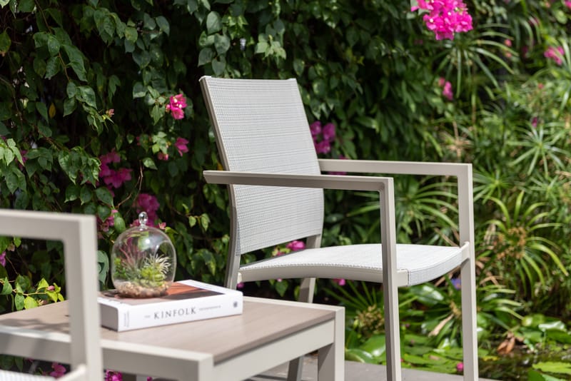 Sidobord för utomhusbruk Urbanite 50*50 cm - Ljusgrå - Utemöbler - Trädgårdsbord & Utebord - Sidobord utomhus