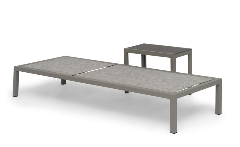 Sidobord Hillerstorp Hånger 60x35x47 cm - Sand - Utemöbler - Trädgårdsbord & Utebord - Sidobord utomhus