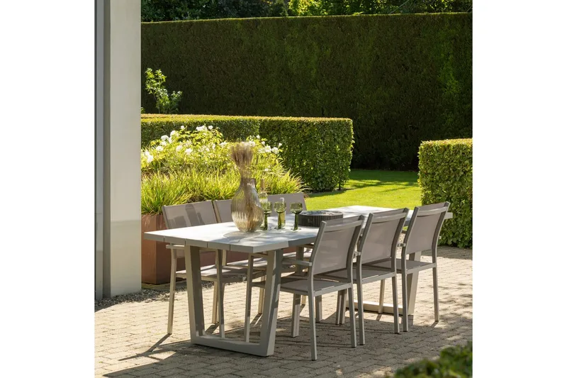 Trädgårdsbord Bear - Utemöbler - Trädgårdsbord & Utebord - Matbord ute