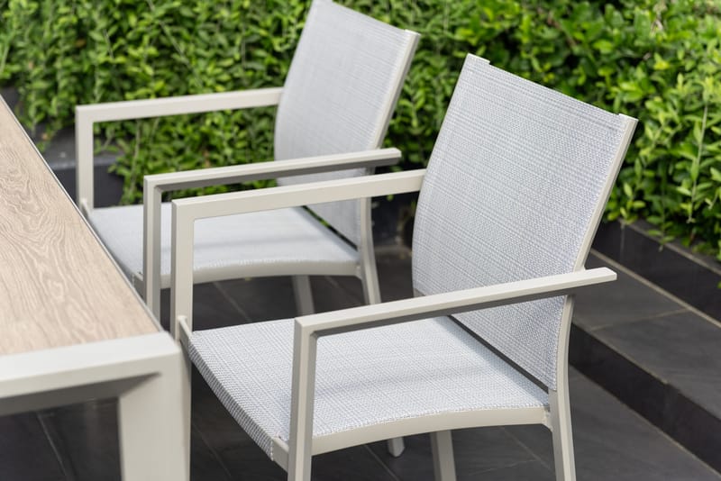 Utomhusbord Urbanite 160 cm - grå - Utemöbler - Trädgårdsbord & Utebord - Matbord ute