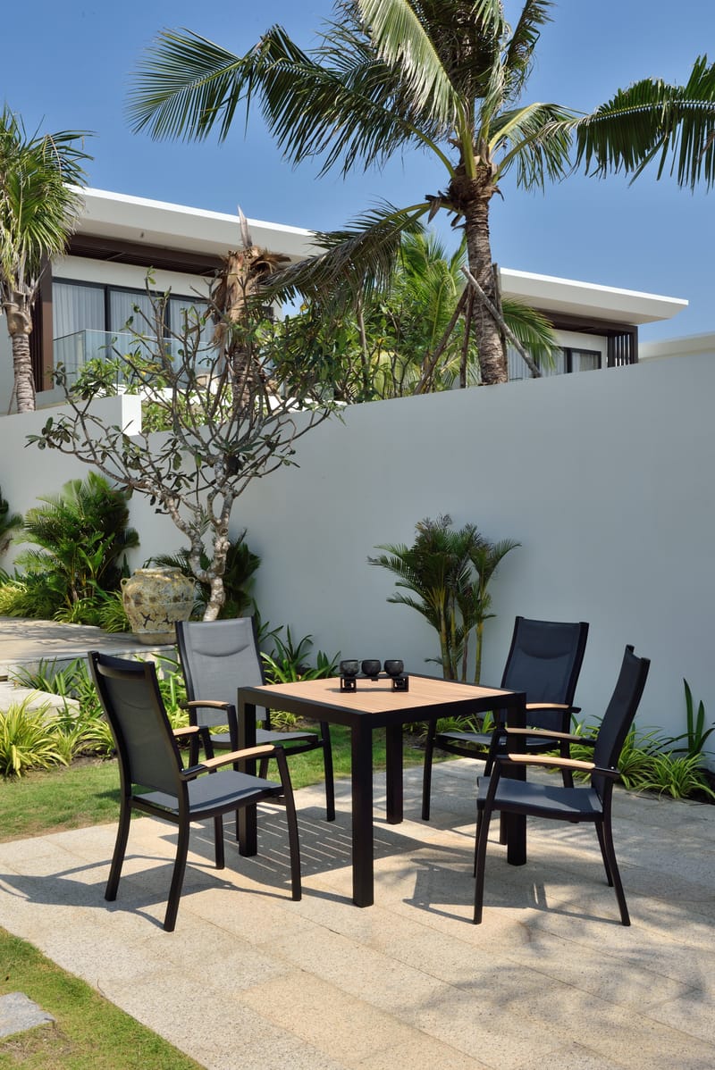 Utomhusbord Panama 90 cm - trä/svart - Utemöbler - Trädgårdsbord & Utebord - Matbord ute