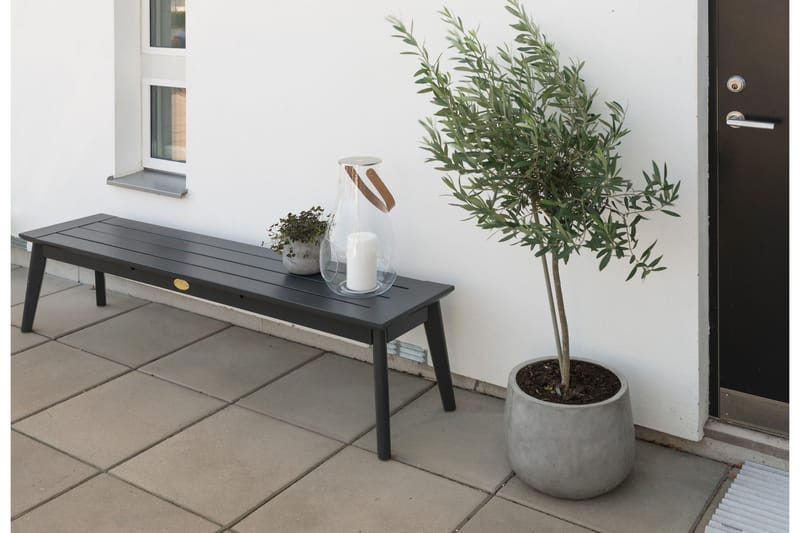 Hillerstorp Utestoltö Bänk Utomhus Svart - Svart - Utemöbler - Utesoffor & bänkar - Trädgårdsbänkar