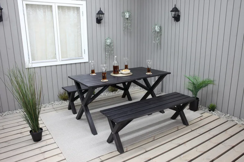 Lietinna Utebänk 140 cm - Svart - Utemöbler - Utesoffor & bänkar - Trädgårdsbänkar