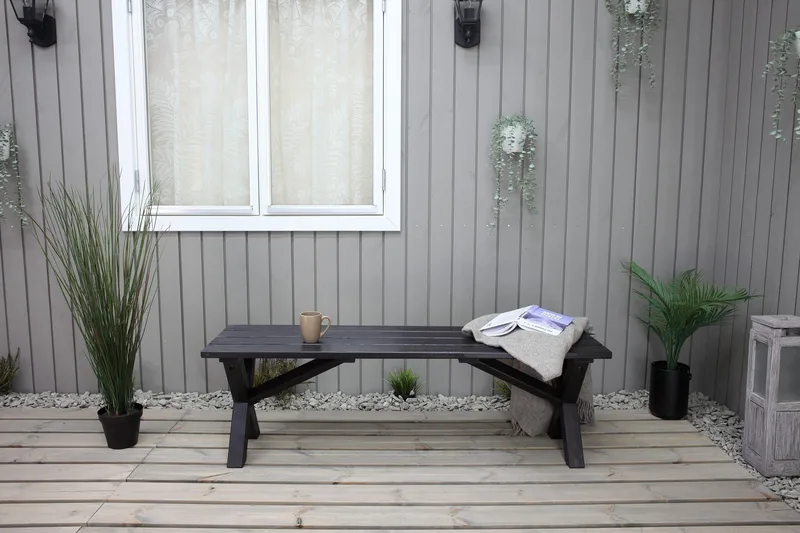 Lietinna Utebänk 140 cm - Svart - Utemöbler - Utesoffor & bänkar - Trädgårdsbänkar