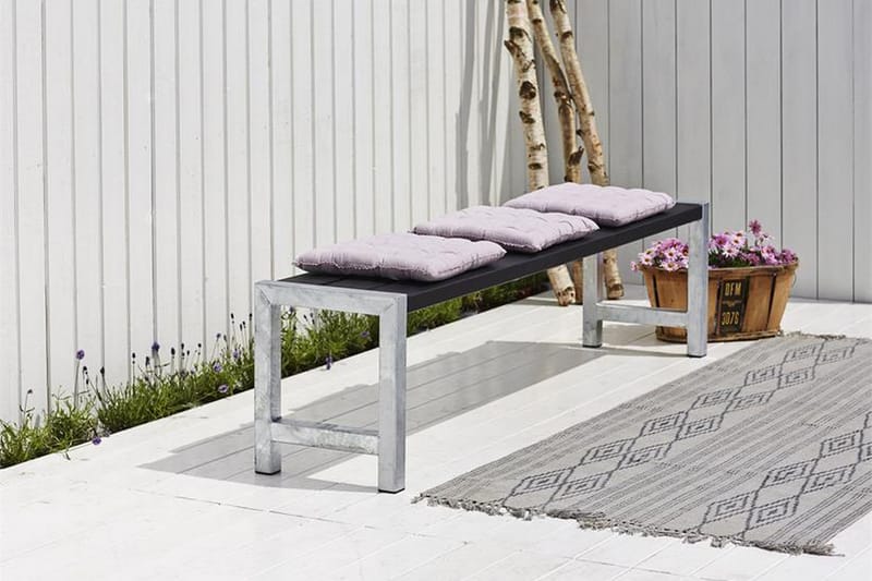 PLUS Melvin PlankBänk Utomhus 176 cm - Utemöbler - Utesoffor & bänkar - Trädgårdsbänkar