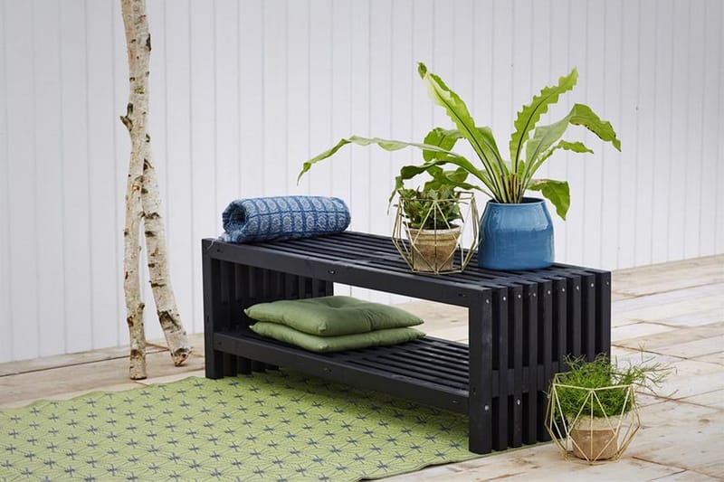PLUS Rustik trallBänk Utomhus Design 138x49x45 cm m/hylla - Utemöbler - Utesoffor & bänkar - Trädgårdsbänkar