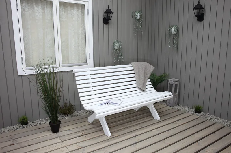 Norvald Trädgårdsbänk 140 cm - Vit - Utemöbler - Utesoffor & bänkar - Loungesoffa
