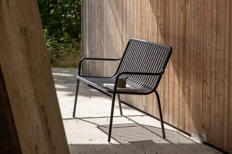 Peking Utebänk - Svart - Utemöbler - Utesoffor & bänkar - Trädgårdssoffa