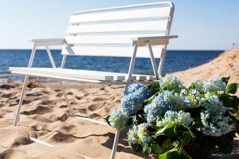 Retro 322 2-sits Bänk Utomhus Vit - Varax - Utemöbler - Utesoffor & bänkar - Trädgårdssoffa