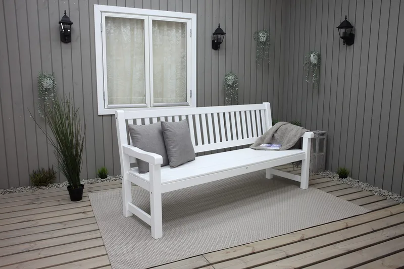 Rimforsa Trädgårdssoffa - Vitlaserad Furu - Utemöbler - Utesoffor & bänkar - Trädgårdssoffa