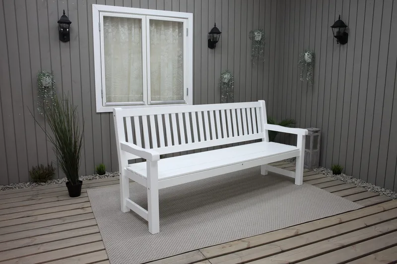 Rimforsa Trädgårdssoffa - Vitlaserad Furu - Utemöbler - Utesoffor & bänkar - Trädgårdssoffa