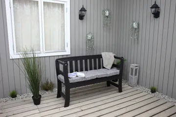Rosenberg Utesoffa - Kaffesvart - Utemöbler - Utesoffor & bänkar - Trädgårdssoffa