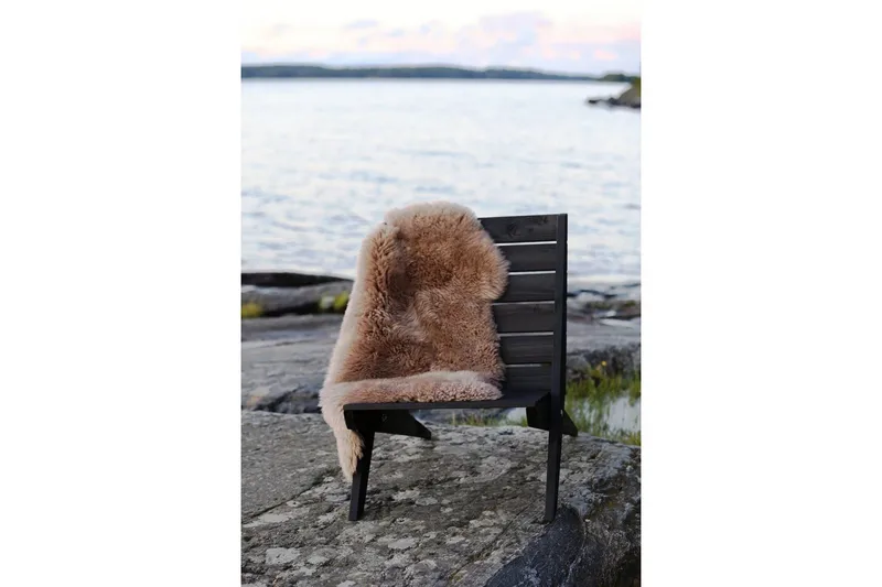 Hillerstorp EcoFurn Utestol Granny Furu Oljad Svart - Svart - Utemöbler - Utestolar & fåtöljer - Utefåtöljer & loungefåtöljer