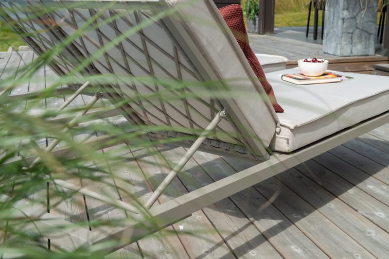 Solsäng Hillerstorp Jet Set - Beige - Utemöbler - Utestolar & fåtöljer - Solsängar & solvagnar
