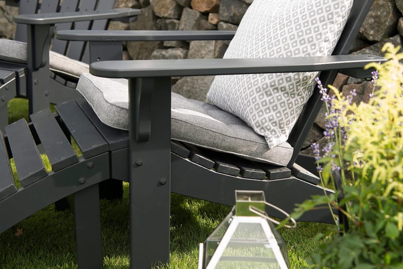 Tennessee Däckstol med Fotstöd Orkangrå - Hillerstorp - Utemöbler - Utestolar & fåtöljer - Solstol - Däckstol