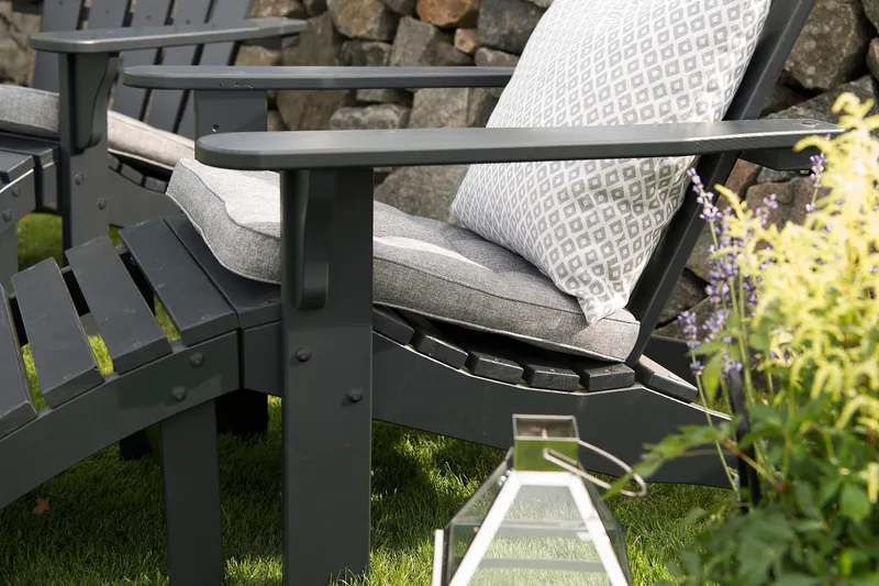 Tennessee Däckstol med Fotstöd Orkangrå - Hillerstorp - Utemöbler - Utestolar & fåtöljer - Solstol - Däckstol