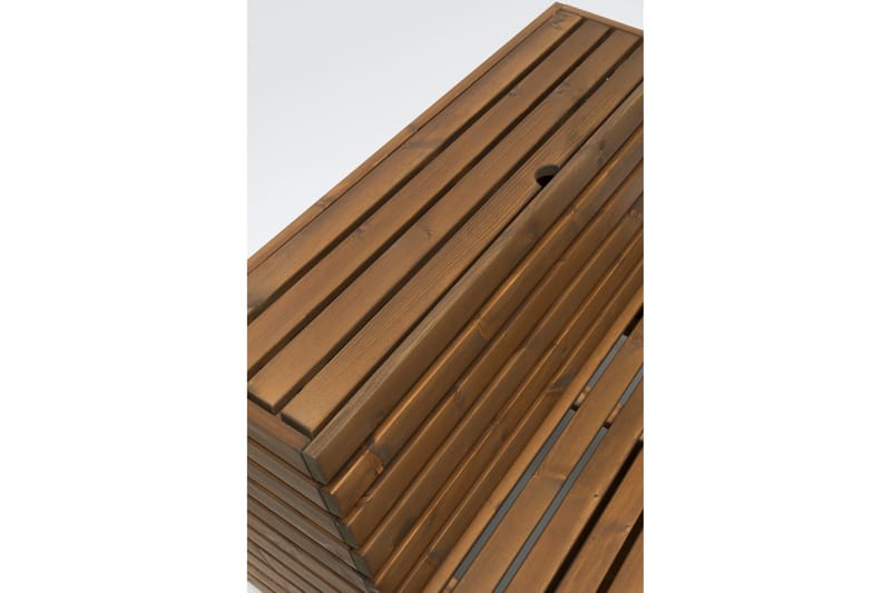 Hillerstorp Bara Vara Utefåtölj - Brun - Utemöbler - Utestolar & fåtöljer - Utefåtöljer & loungefåtöljer